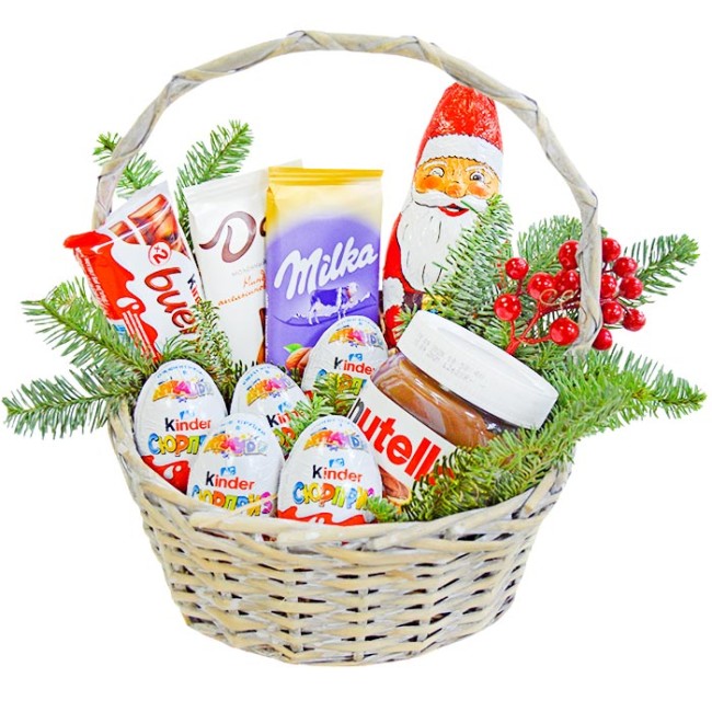 Букет цветов "Новогодняя корзина Сладкая"